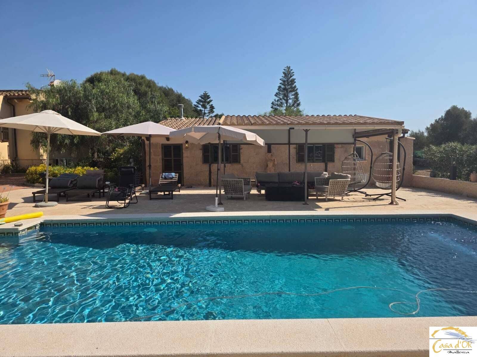 5 bedroom Finca/Country House for sale in S'Illot with pool garage - € 1,750,000 (Ref: 10016784)