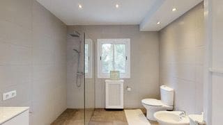 4 bedroom Villa for sale in Sol de Mallorca with pool garage - € 2,495,000 (Ref: 7375332)