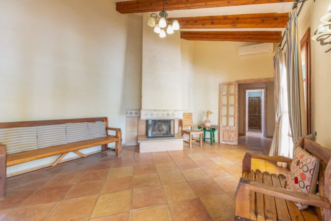 6 soveværelse Finca/Landehus til salg i Canyamel med swimmingpool - € 2.200.000 (Ref: 7375337)