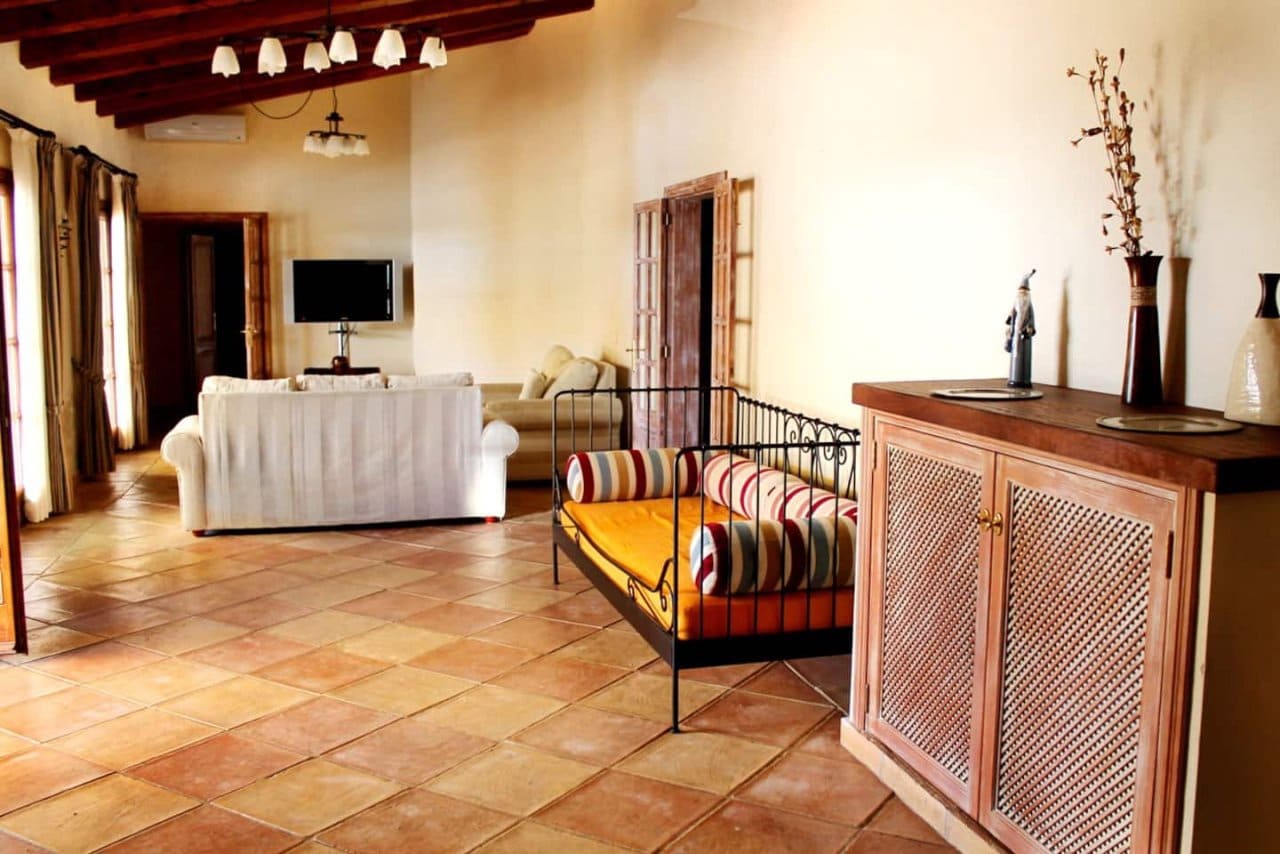 6 soveværelse Finca/Landehus til salg i Canyamel med swimmingpool - € 2.200.000 (Ref: 7375337)