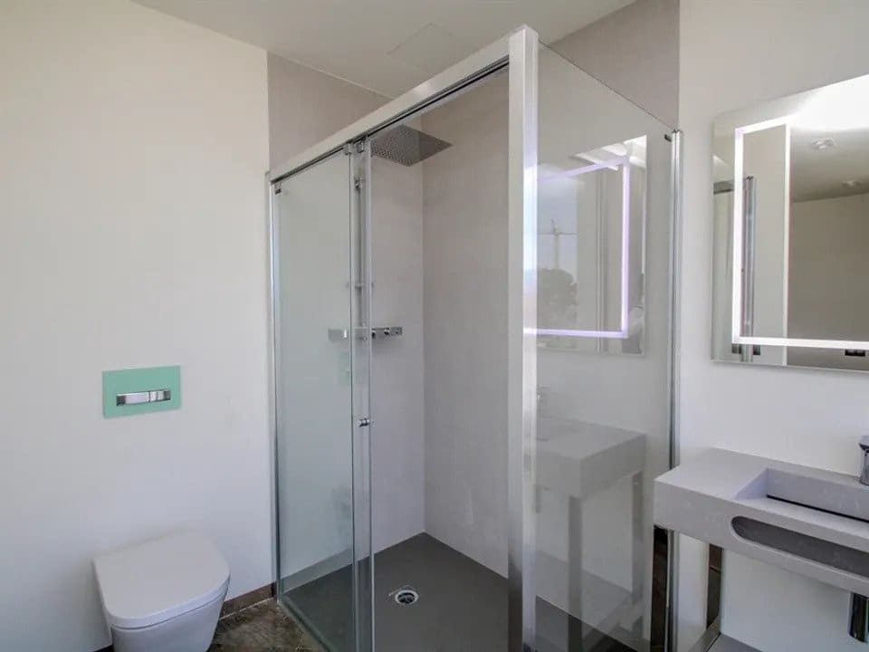 5 sypialnia Willa na sprzedaż w El Toro / Port Adriano z basenem garażem - 8 600 000 € (Ref: 7416461)