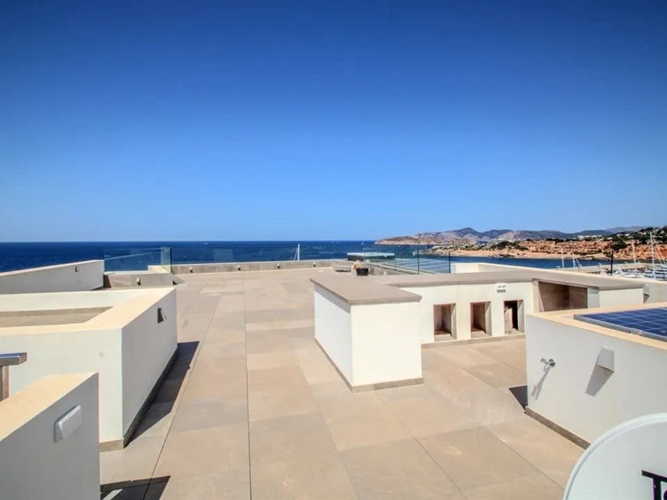 5 sypialnia Willa na sprzedaż w El Toro / Port Adriano z basenem garażem - 8 600 000 € (Ref: 7416461)