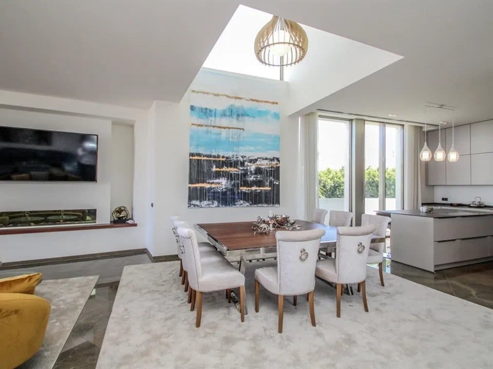 5 sypialnia Willa na sprzedaż w El Toro / Port Adriano z basenem garażem - 8 600 000 € (Ref: 7416461)