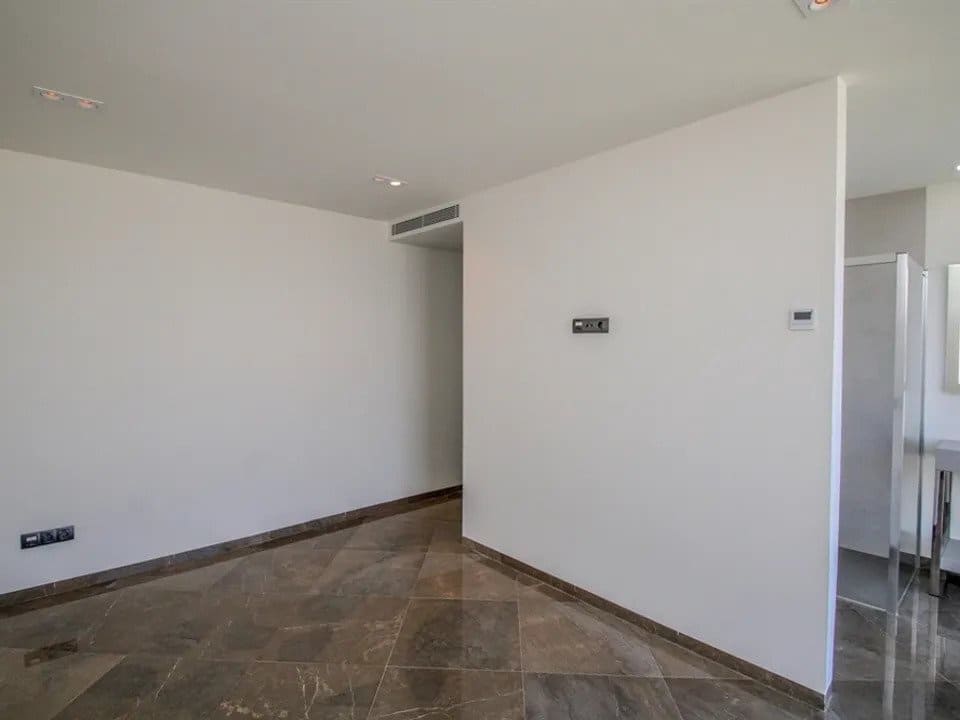 5 sypialnia Willa na sprzedaż w El Toro / Port Adriano z basenem garażem - 8 600 000 € (Ref: 7416461)