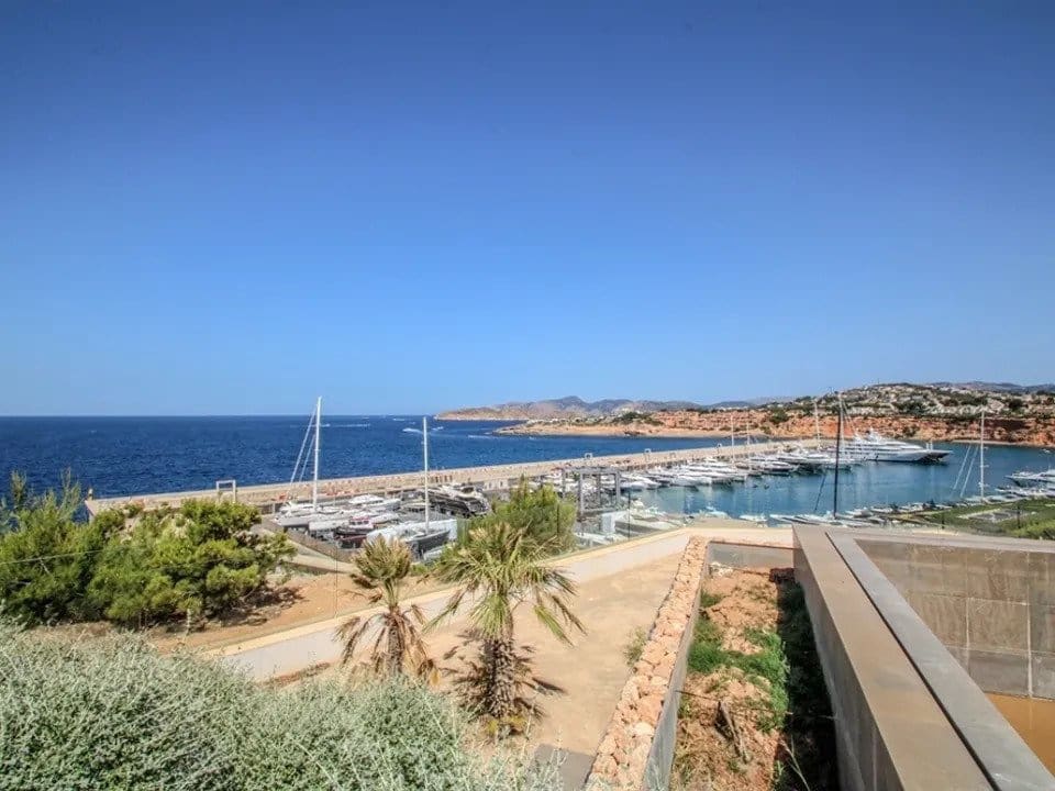 5 sypialnia Willa na sprzedaż w El Toro / Port Adriano z basenem garażem - 8 600 000 € (Ref: 7416461)