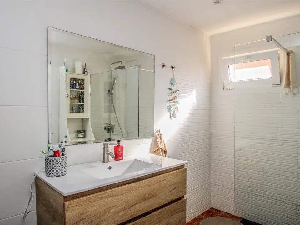 4 soveværelse Semi-Rækkehus til salg i Badia Blava med swimmingpool garage - € 615.000 (Ref: 7429723)