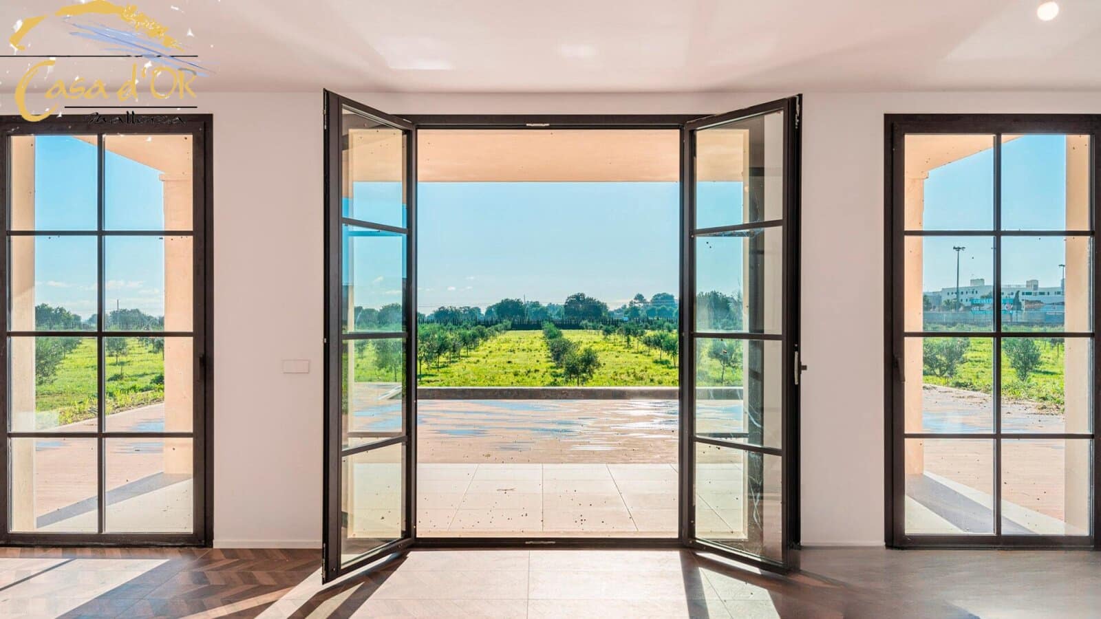 4 soveværelse Finca/Landehus til salg i Portocristo / Port de Manacor med swimmingpool garage - € 1.300.000 (Ref: 8686460)