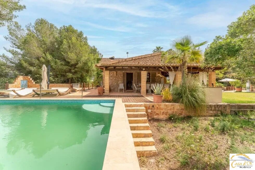 5 soveværelse Finca/Landehus til salg i Arta med swimmingpool garage - € 1.595.000 (Ref: 9066662)