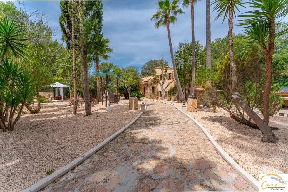 5 soveværelse Finca/Landehus til salg i Arta med swimmingpool garage - € 1.595.000 (Ref: 9066662)