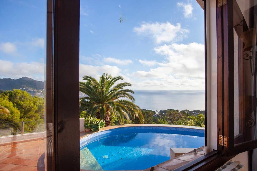 4 sypialnia Willa na sprzedaż w Canyamel z basenem garażem - 1 595 000 € (Ref: 9066667)