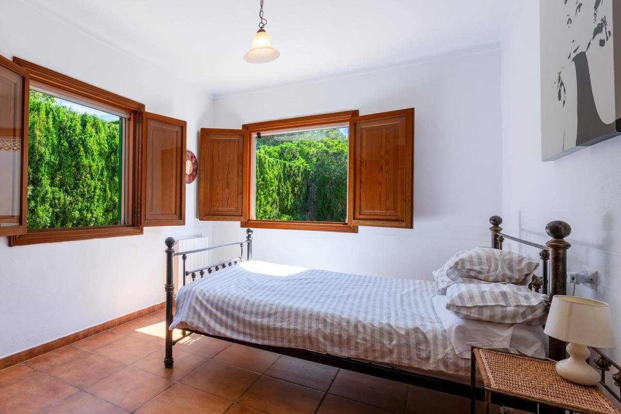 4 quarto Moradia para venda em Porto Cristo Novo com piscina garagem - 795 000 € (Ref: 9066675)