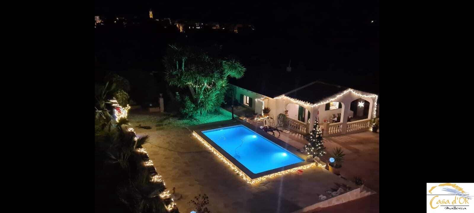 2 soveværelse Villa til leje i Portocristo / Port de Manacor med swimmingpool garage - € 2.350 (Ref: 9311614)