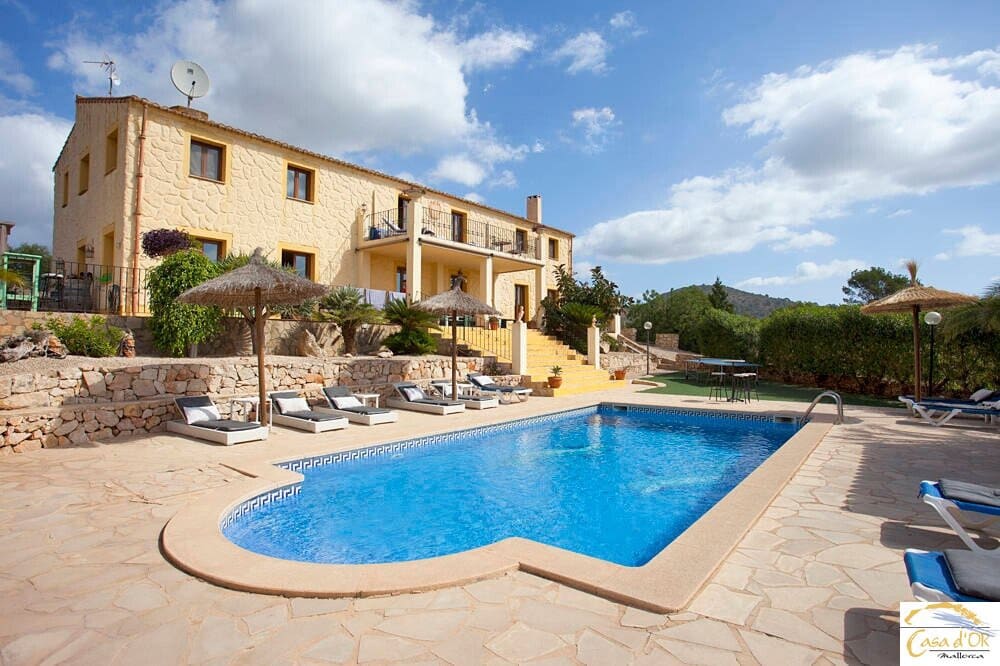 4 bedroom Finca/Country House for sale in Sant Llorenc des Cardassar with pool - € 2,690,000 (Ref: 9348502)