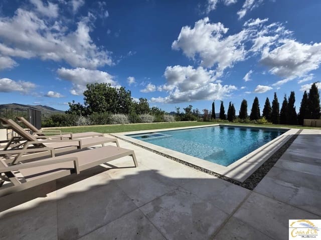 4 soveværelse Finca/Landehus til salg i Sant Llorenç des Cardassar med swimmingpool - € 2.690.000 (Ref: 9348502)