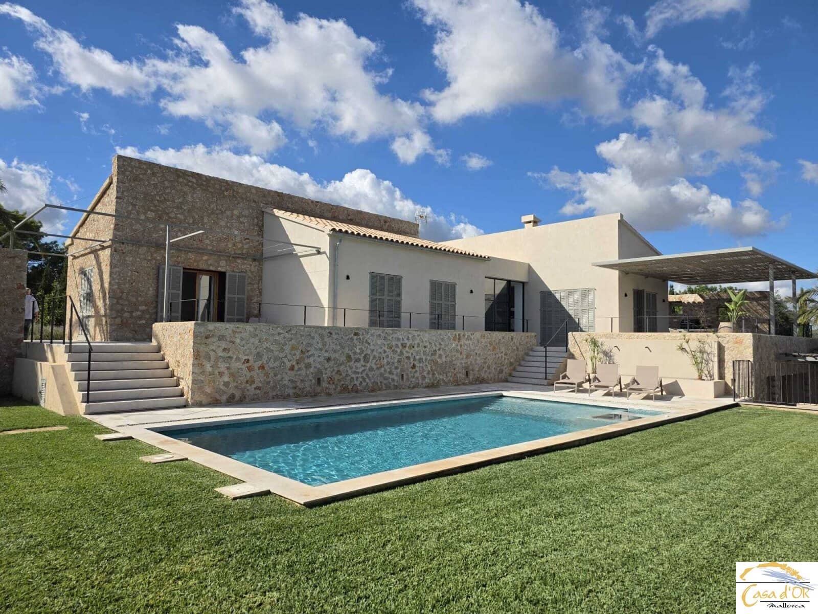4 bedroom Finca/Country House for sale in Sant Llorenc des Cardassar with pool - € 2,690,000 (Ref: 9348502)