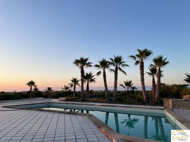 3 soveværelse Finca/Landehus til salg i Sant Llorenç des Cardassar med swimmingpool garage - € 1.350.000 (Ref: 9350114)