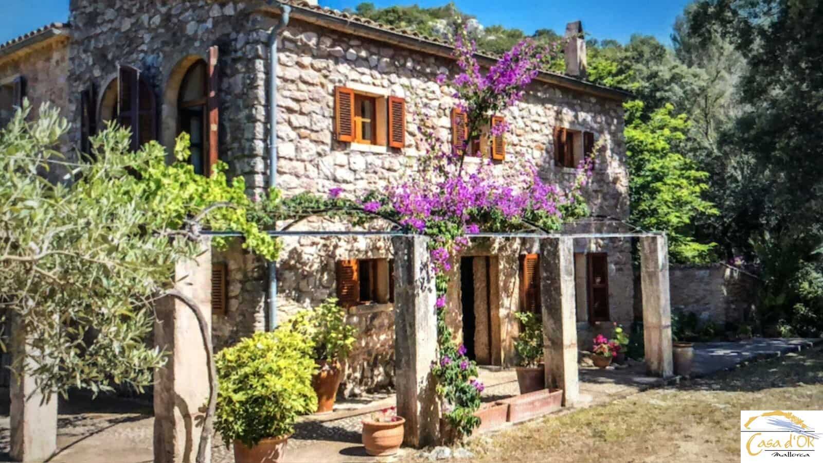 2 slaapkamer Finca/Landhuis te koop in Capdepera - € 995.000 (Ref: 9350116)