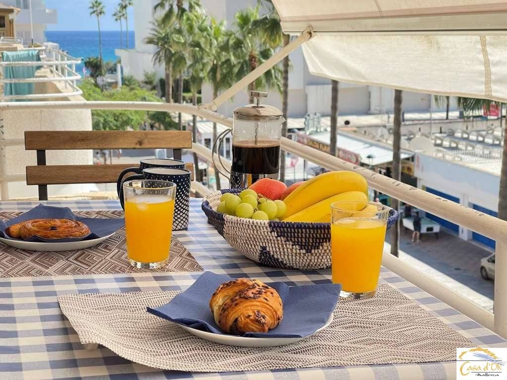 2 bedroom Apartment for sale in Cala Millor - € 299,000 (Ref: 9462854)