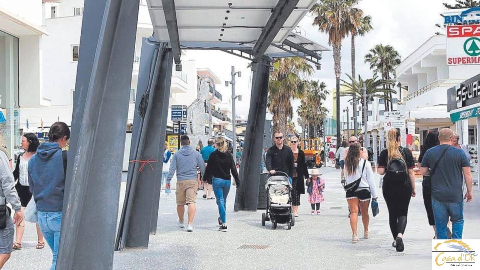 2 bedroom Apartment for sale in Cala Millor - € 299,000 (Ref: 9462854)