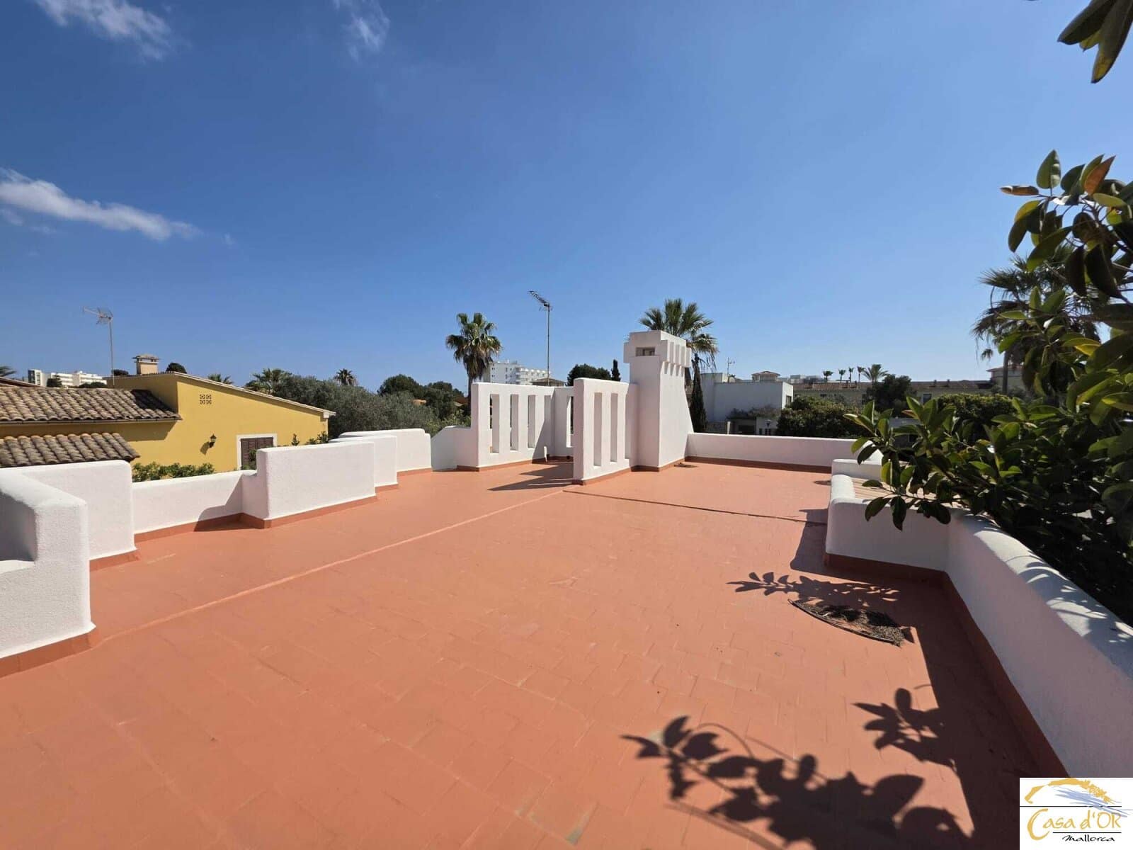 5 bedroom Villa for sale in Sa Coma with garage - € 722,000 (Ref: 9714835)
