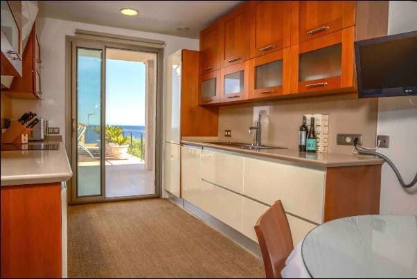 4 soverom Villa til salgs i Portocristo / Port de Manacor med svømmebasseng garasje - € 3 600 000 (Ref: 9889550)