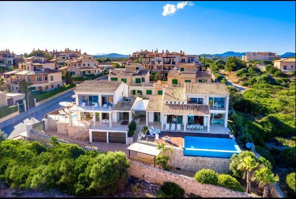 4 soverom Villa til salgs i Portocristo / Port de Manacor med svømmebasseng garasje - € 3 600 000 (Ref: 9889550)