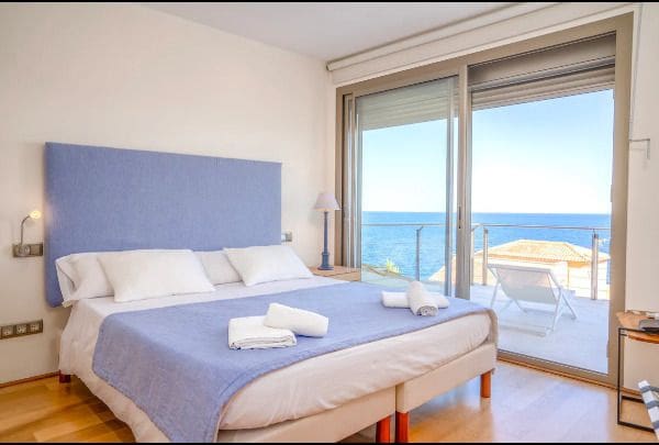 3 soverom Villa til salgs i Portocristo / Port de Manacor med svømmebasseng garasje - € 3 100 000 (Ref: 9889551)