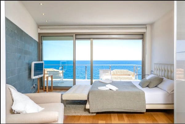 3 soverom Villa til salgs i Portocristo / Port de Manacor med svømmebasseng garasje - € 3 100 000 (Ref: 9889551)