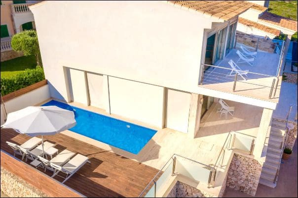 3 soverom Villa til salgs i Portocristo / Port de Manacor, Manacor med svømmebasseng garasje - € 3 100 000 (Ref: 9889551)