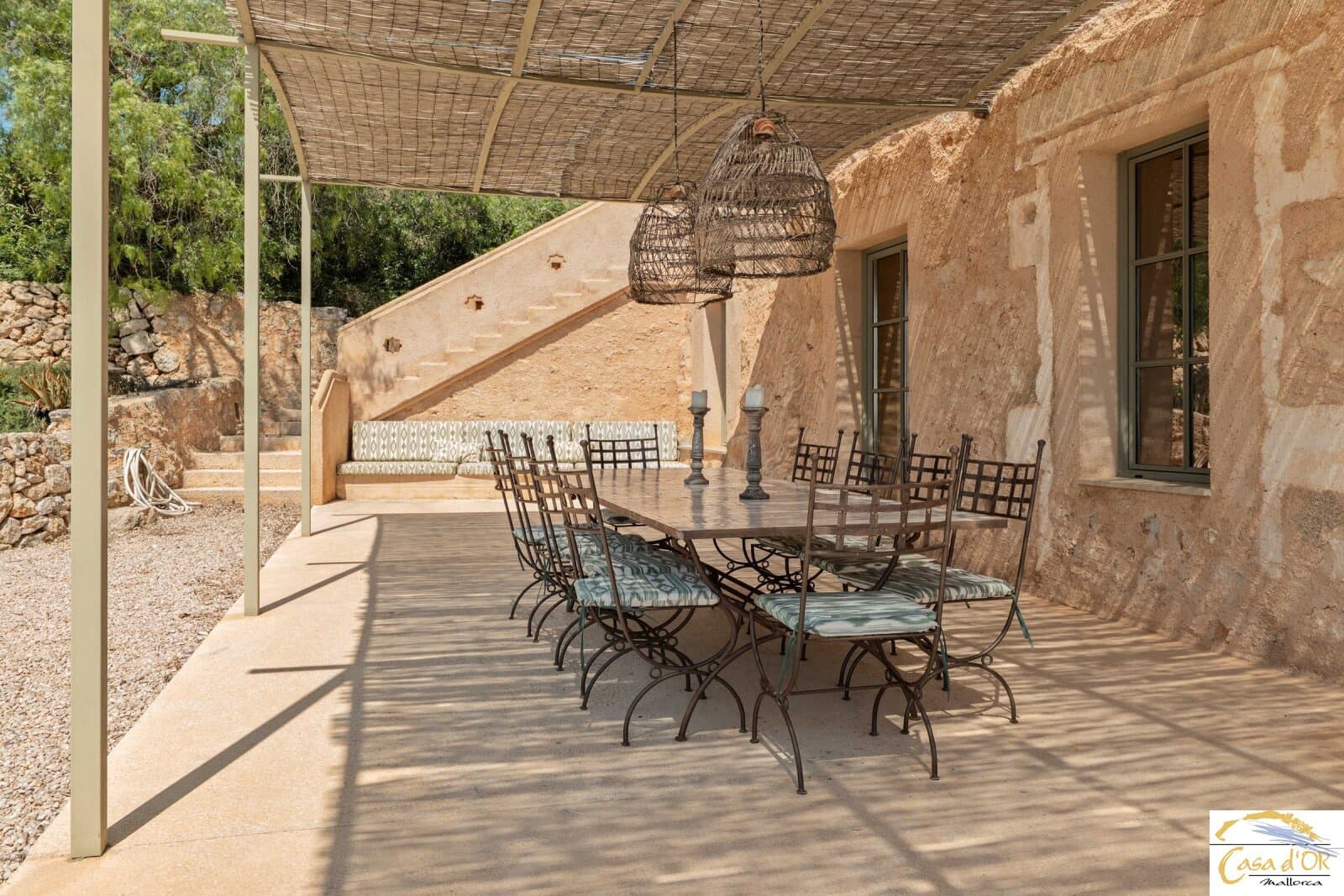 4 bedroom Finca/Country House for sale in Manacor with pool - € 2,250,000 (Ref: 9911567)