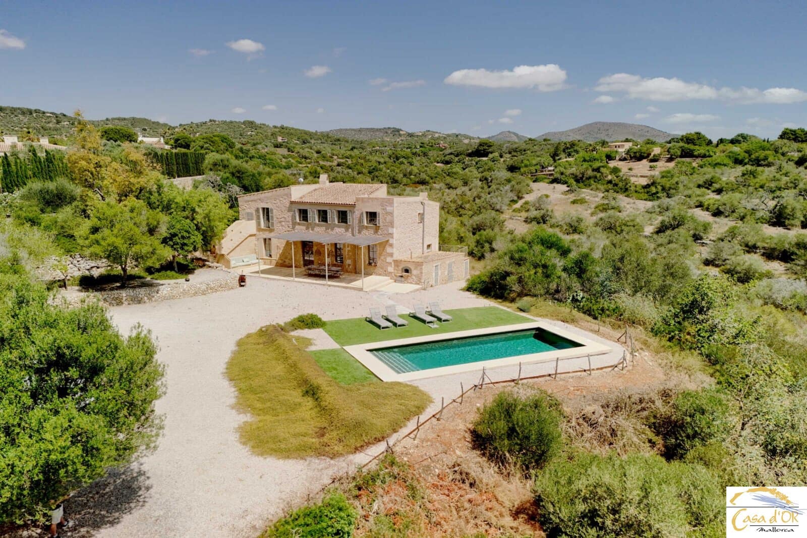 4 bedroom Finca/Country House for sale in Manacor with pool - € 2,250,000 (Ref: 9911567)