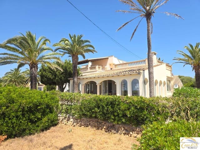Chalet de 5 habitaciones en Cala Murada, Manacor en venta con garaje - 1.590.000 € (Ref: 9911767)