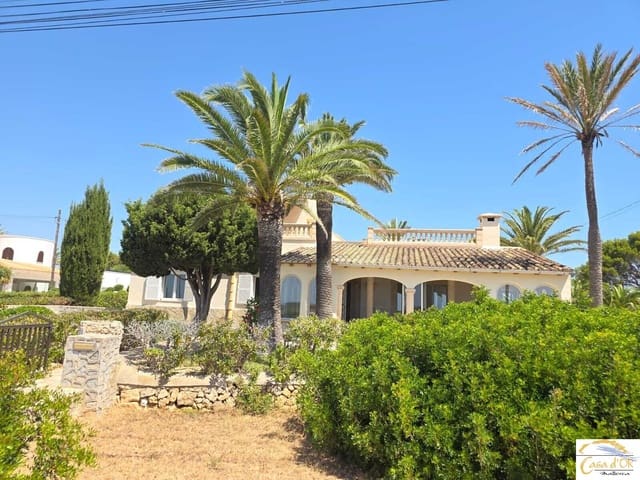 Chalet de 5 habitaciones en Cala Murada, Manacor en venta con garaje - 1.590.000 € (Ref: 9911767)