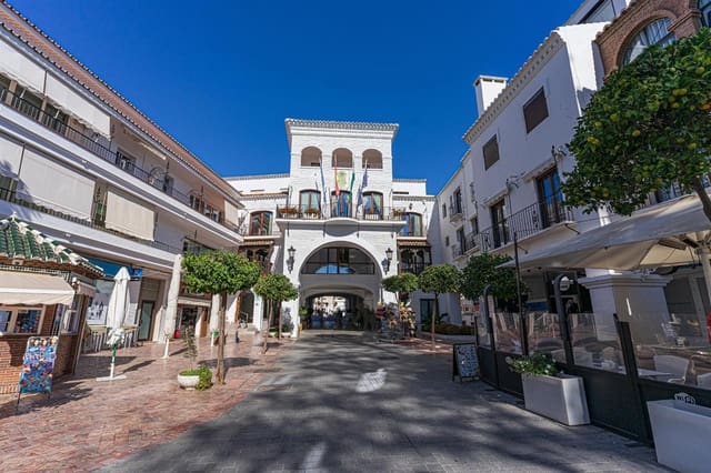 4 soveværelse Villa til salg i Nueva Nerja, Nerja - € 800.000 (Ref: 8387973)