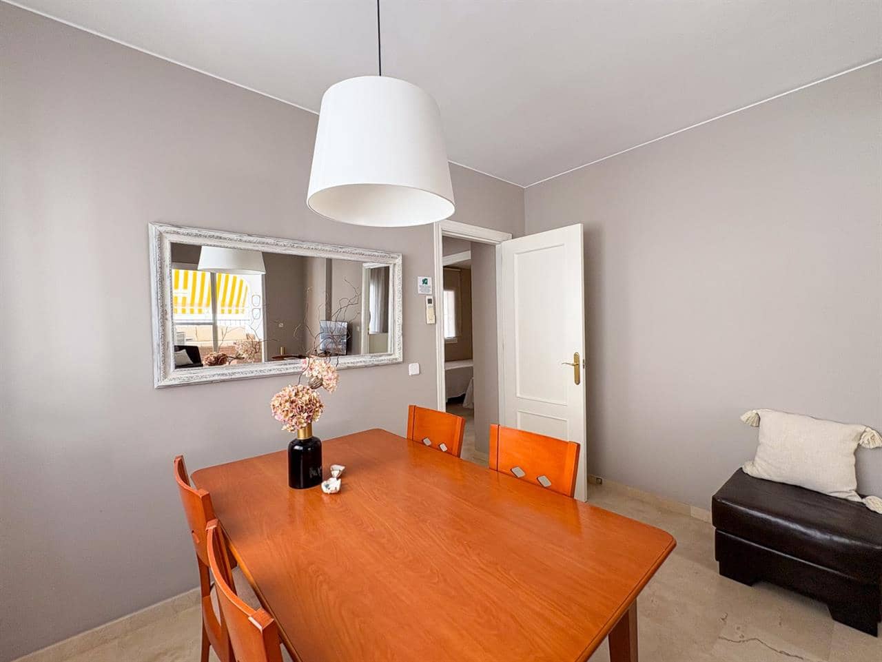 2 soveværelse Lejlighed til salg i Nerja med swimmingpool - € 378.000 (Ref: 9126630)