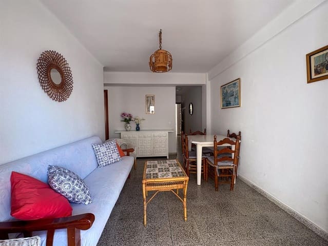 Apartamento de 2 habitaciones en Centro, Nerja en venta - 245.000 € (Ref: 9217228)