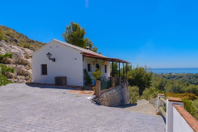 2 bedroom Villa for sale in Frigiliana with pool - € 430,000 (Ref: 9508512)