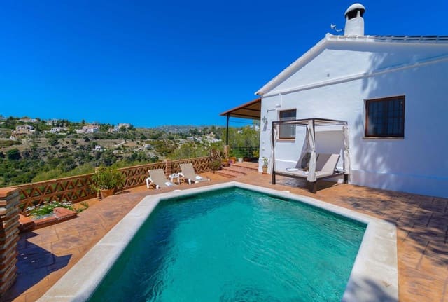 2 bedroom Villa for sale in Frigiliana with pool - € 430,000 (Ref: 9508512)