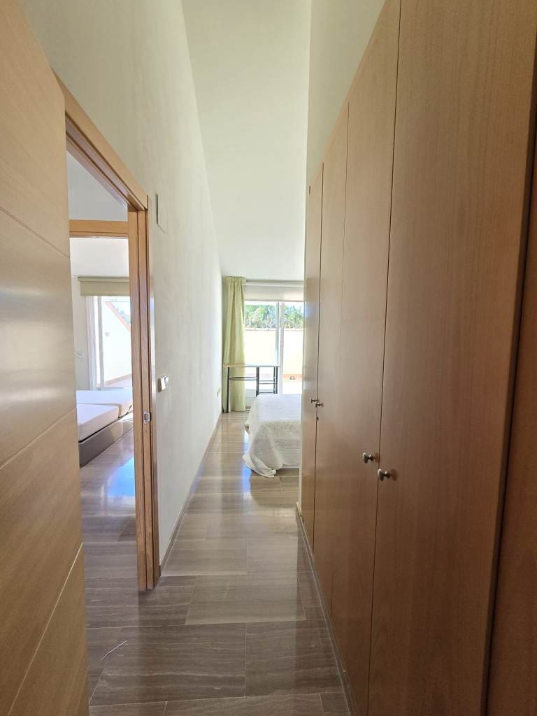 3 bedroom Apartment for sale in Arenal - € 495,000 (Ref: 9474504)