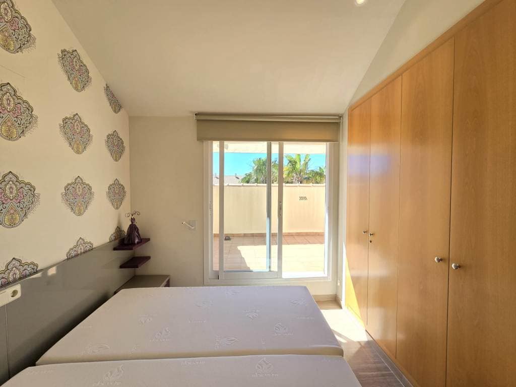 3 bedroom Apartment for sale in Arenal - € 495,000 (Ref: 9474504)
