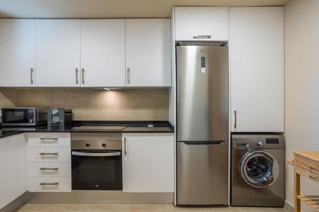 Apartamento de 2 habitaciones en Moraira, Teulada-Moraira en venta - 385.000 € (Ref: 9474505)