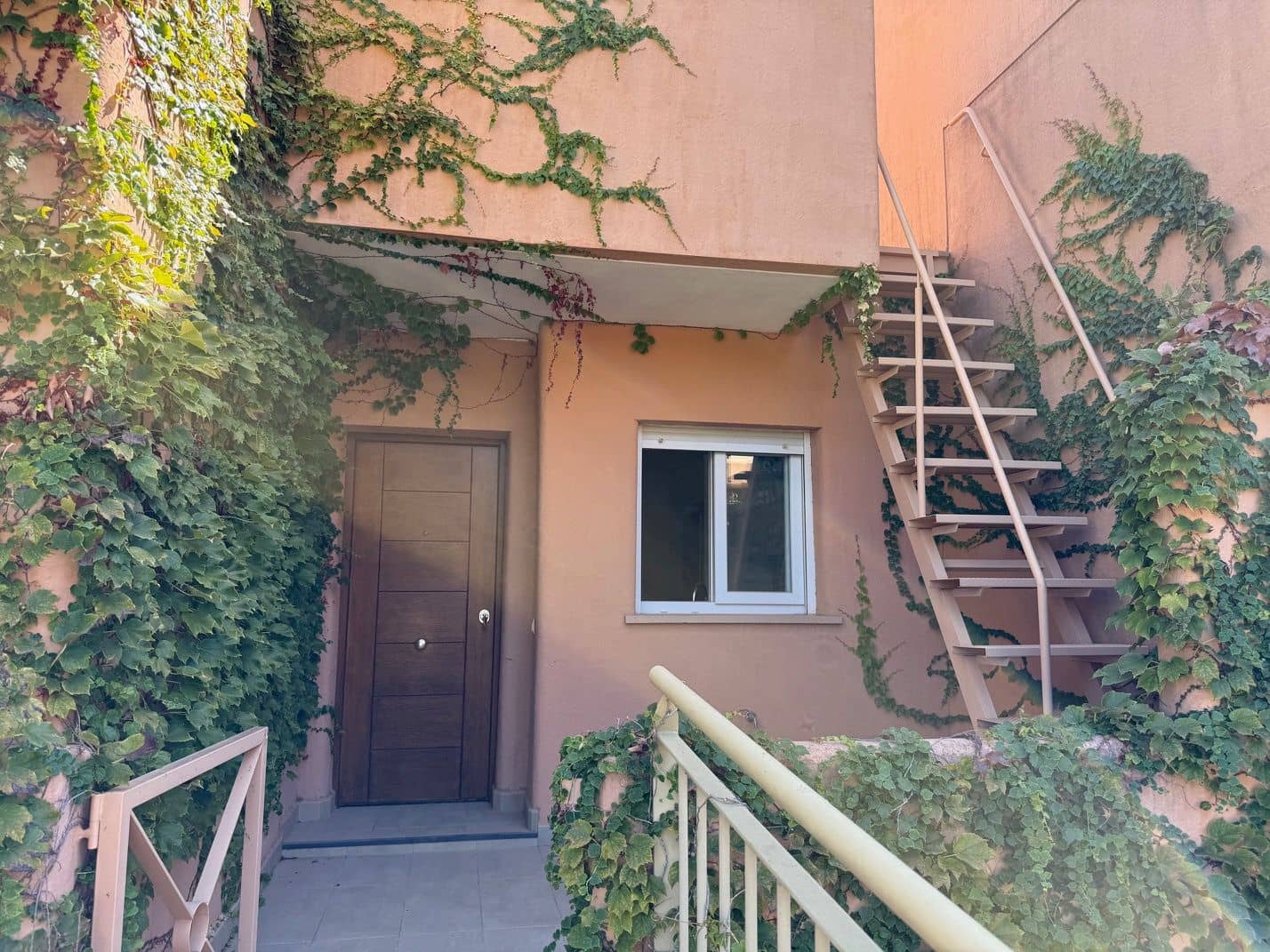 Apartamento de 2 habitaciones en Moraira en venta - 385.000 € (Ref: 9474505)