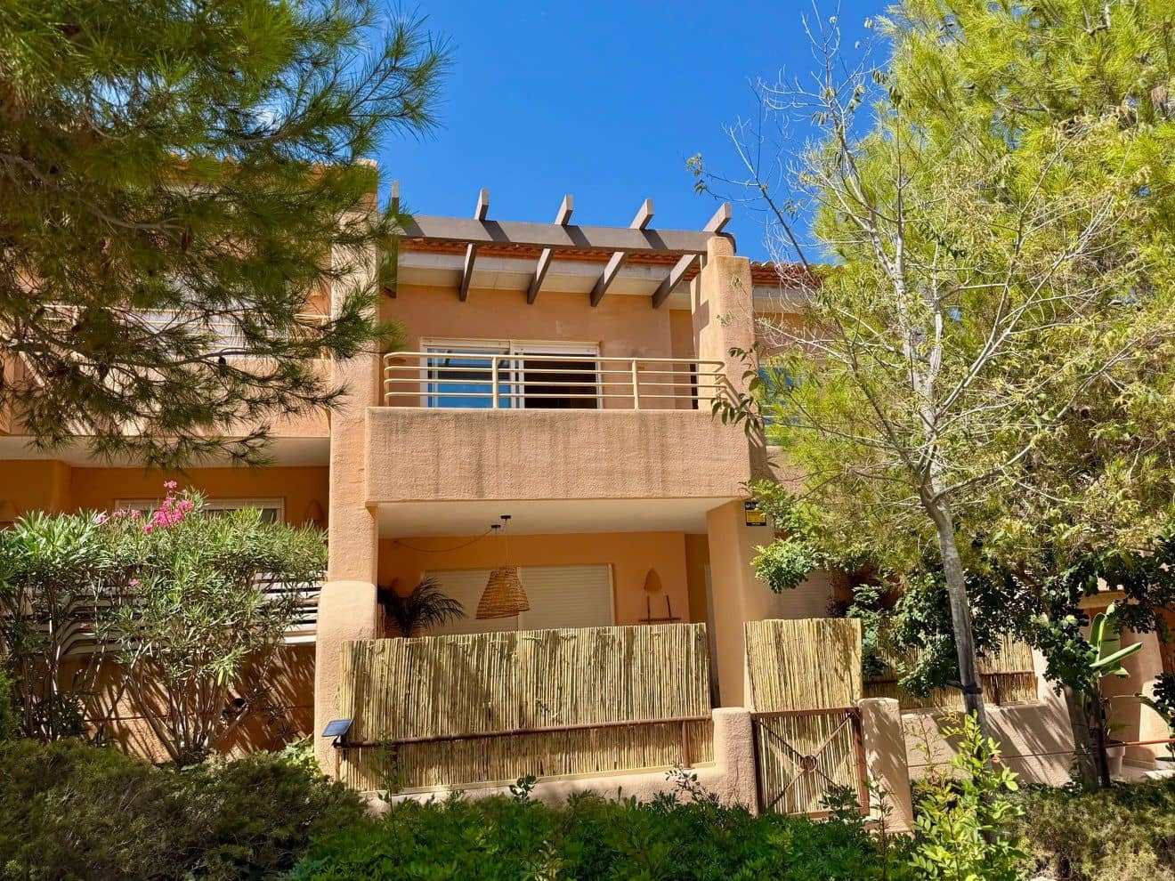 Apartamento de 2 habitaciones en Moraira en venta - 385.000 € (Ref: 9474505)