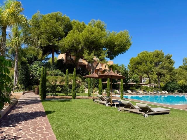 Apartamento de 2 habitaciones en Moraira, Teulada-Moraira en venta - 385.000 € (Ref: 9474505)