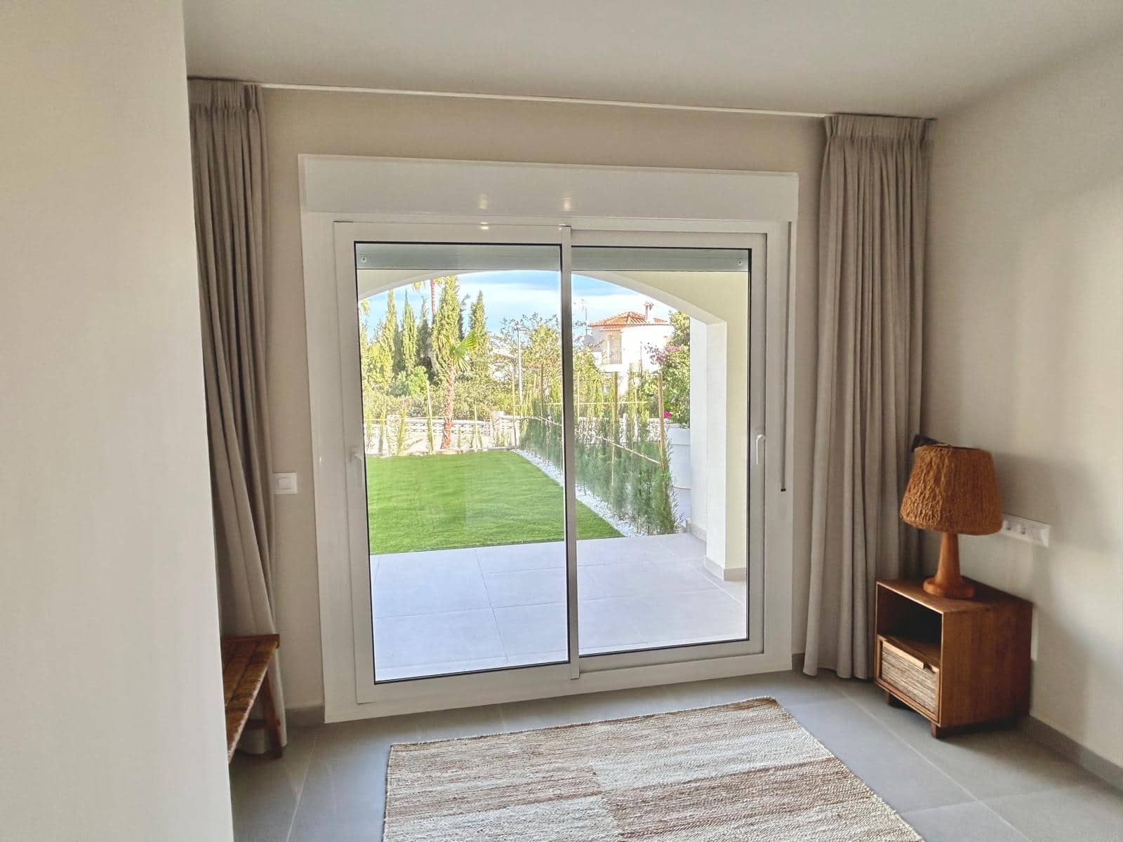 Apartamento de 2 habitaciones en Dénia en venta - 389.300 € (Ref: 9474508)