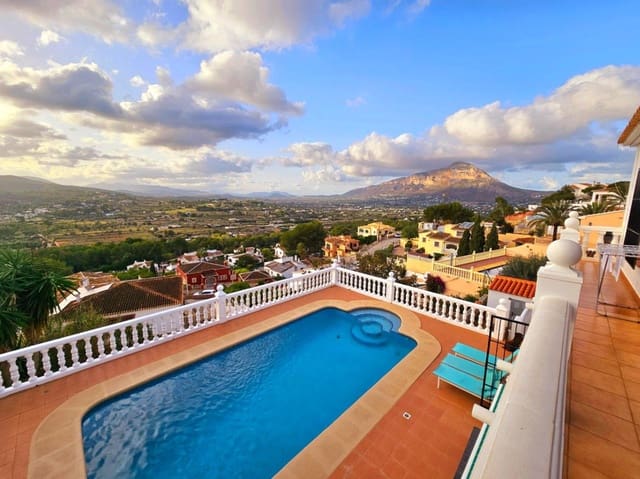 4 chambre Villa/Maison à vendre à Javea / Xàbia - 649 000 € (Ref: 9474509)