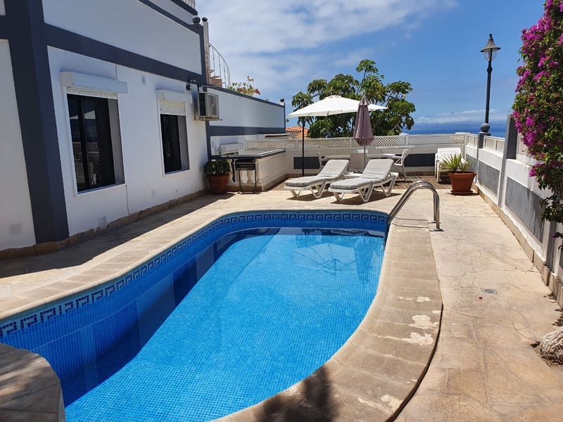 3 bedroom Villa for sale in Los Gigantes with pool - € 575,000 (Ref: 6269505)
