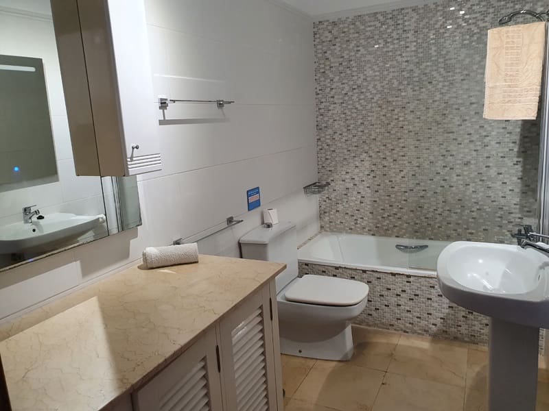 3 bedroom Villa for sale in Los Gigantes with pool - € 575,000 (Ref: 6269505)