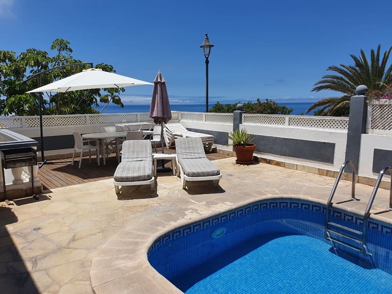 3 bedroom Villa for sale in Los Gigantes with pool - € 575,000 (Ref: 6269505)
