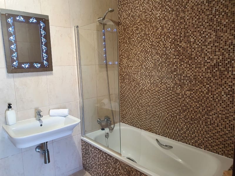 3 bedroom Villa for sale in Los Gigantes with pool - € 575,000 (Ref: 6269505)